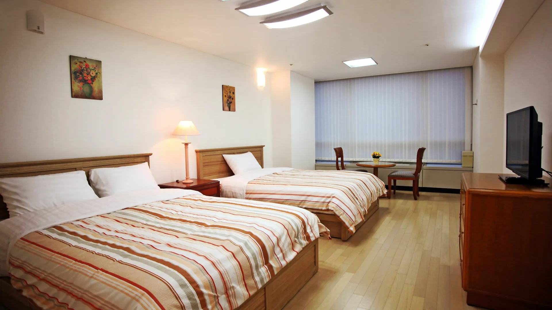 Crown House Guest House Incheon
