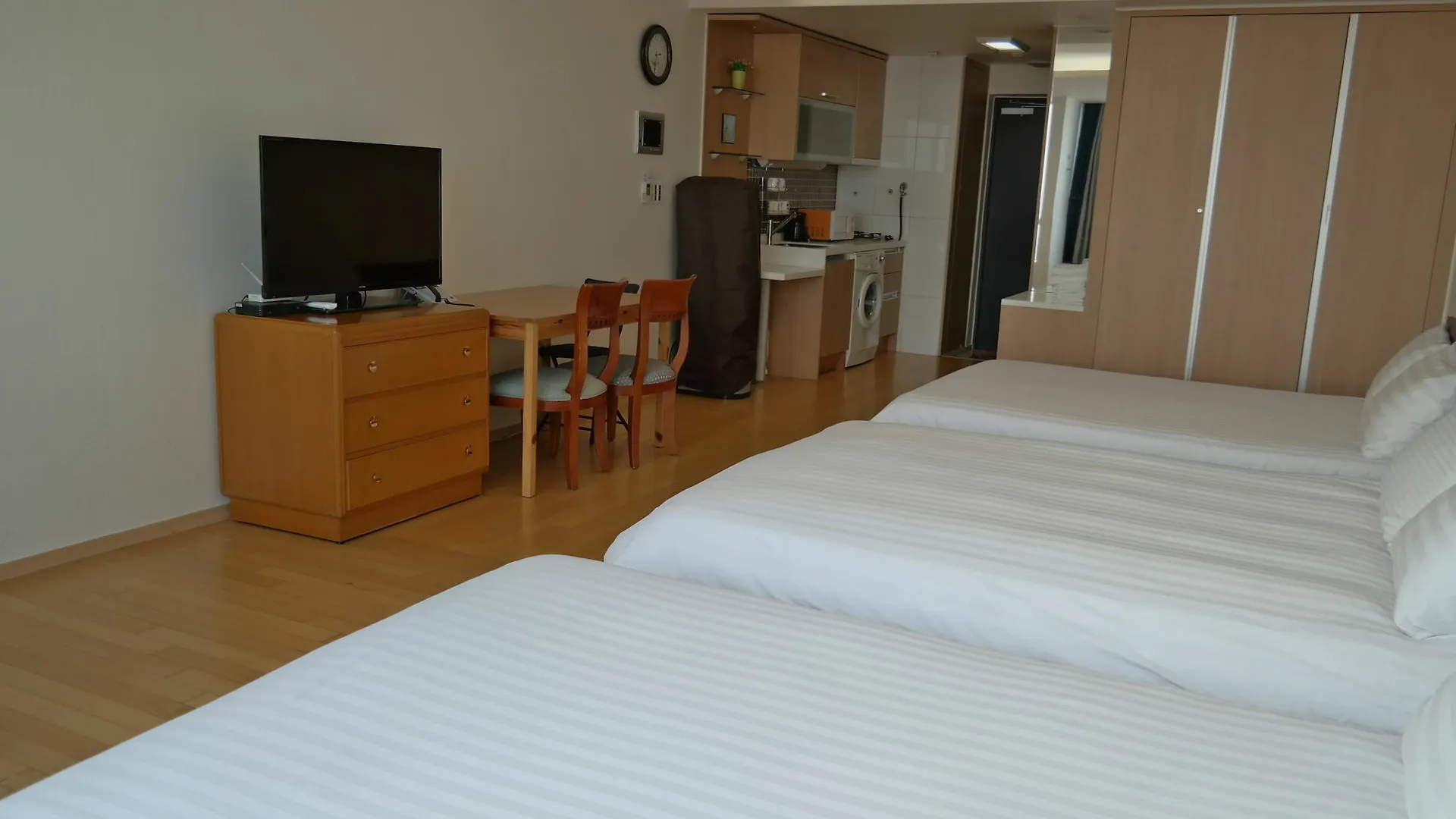 Crown House Guest House Incheon